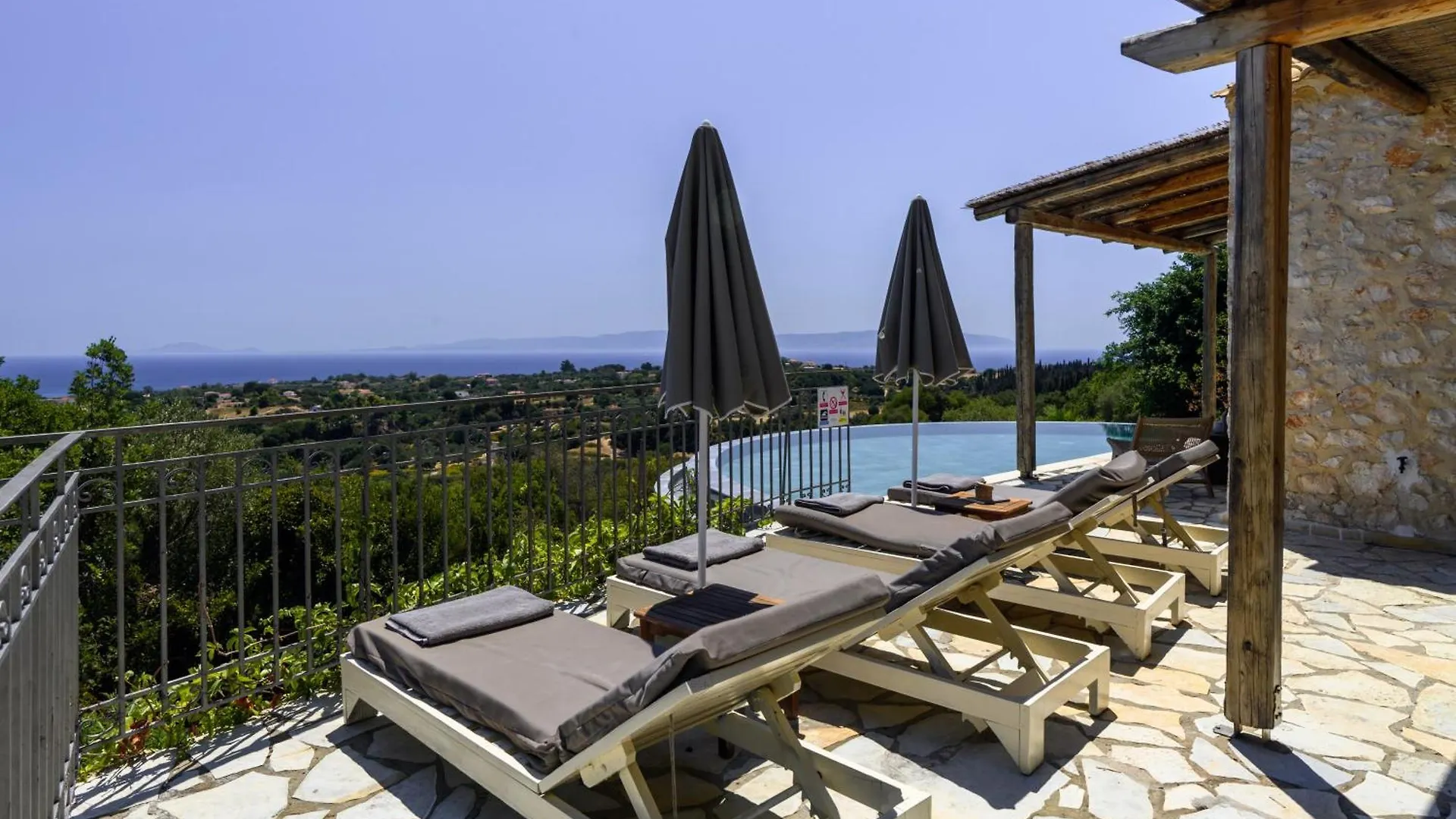 Villa Demetra Skala